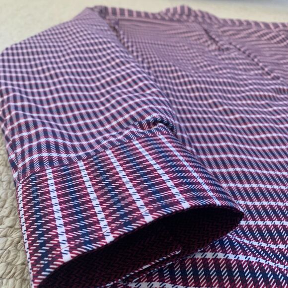 Construct Tricolor Shacket Rainproof Size M - Picture 8 of 9